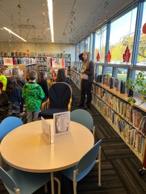 librarian giving a tour